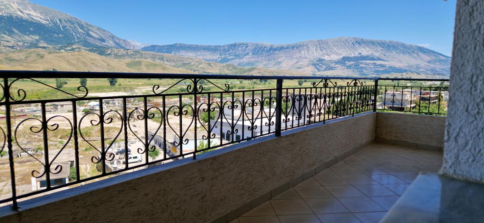 Shena Guest House Gjirokastër المظهر الخارجي الصورة